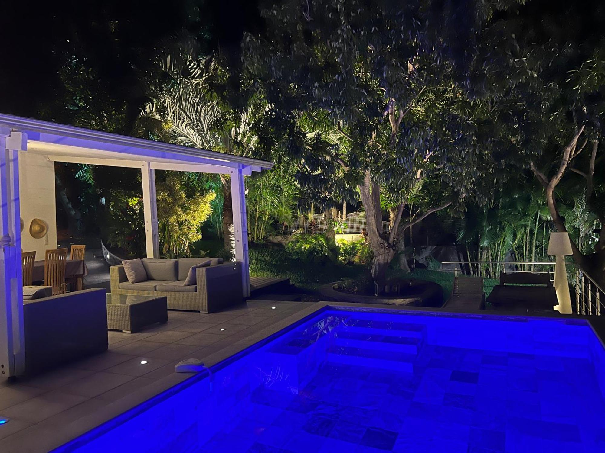 Villa Tropicale - Meuble De Tourisme 4 Etoiles แซ็งต์-จีลส์-เลส์-แบ็งส์ ภายนอก รูปภาพ
