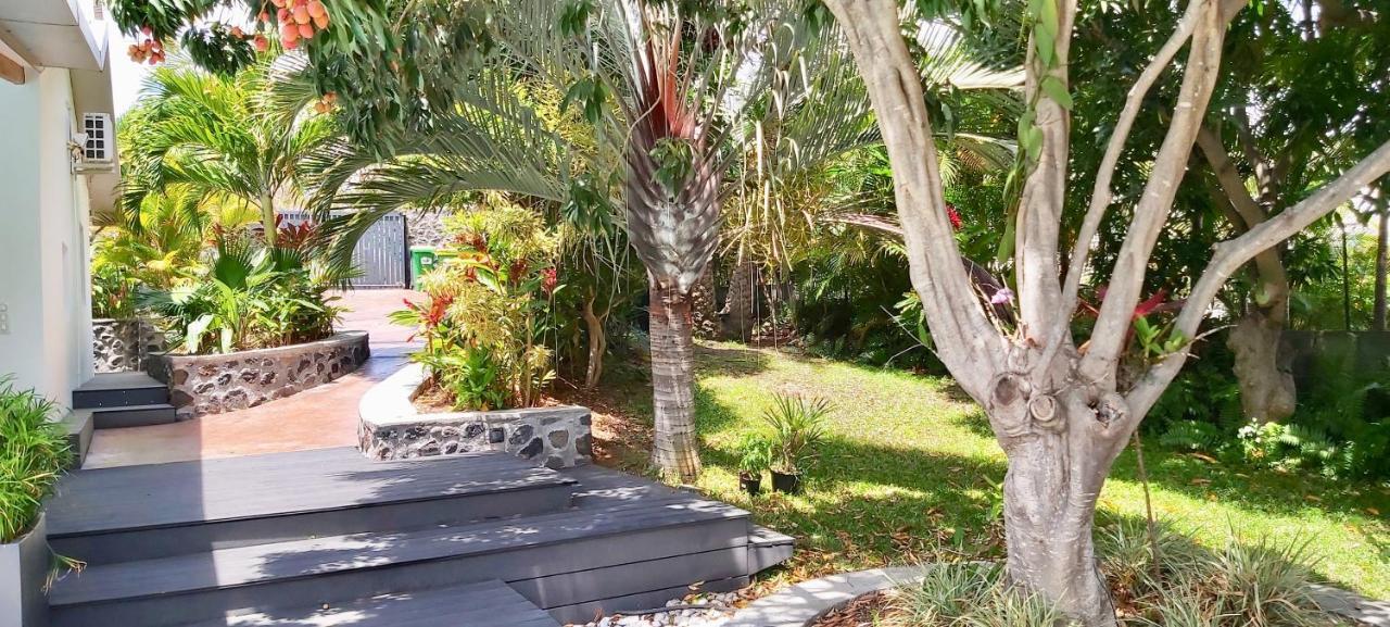 Villa Tropicale - Meuble De Tourisme 4 Etoiles แซ็งต์-จีลส์-เลส์-แบ็งส์ ภายนอก รูปภาพ
